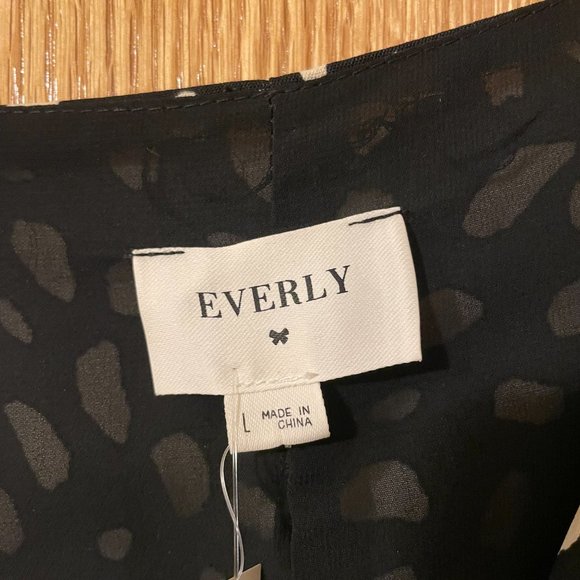 NWT Adorable Summer Black and White Slip Dress, Size L - Picture 3 of 7